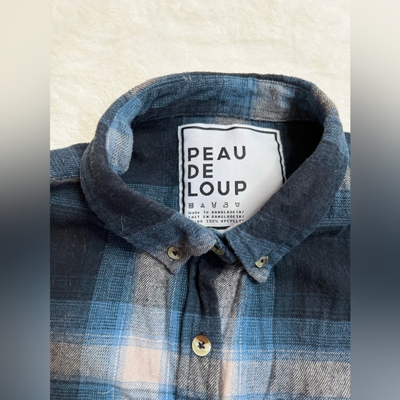 Peau De Loup Button Down Shirt - Picture 2 of 4